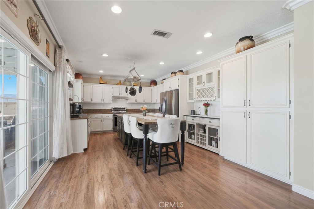 43084 Knightsbridge Way Temecula, CA 92592 - Photo 12 of 39