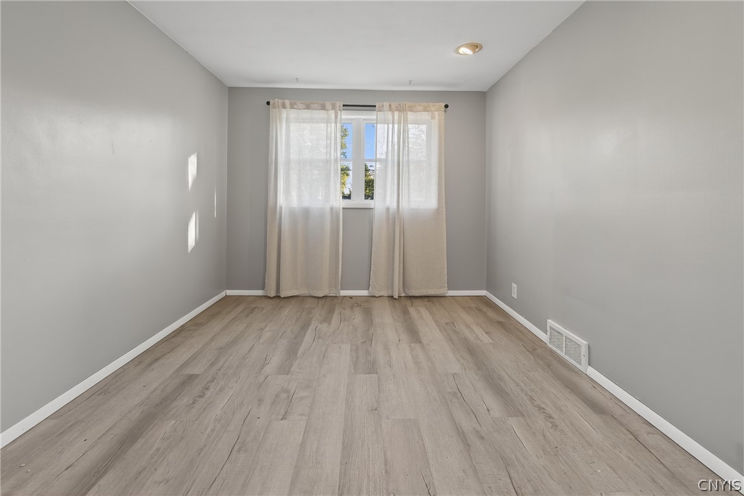 3637 Doyle Road Lysander, NY 13027 - Photo 14 of 29