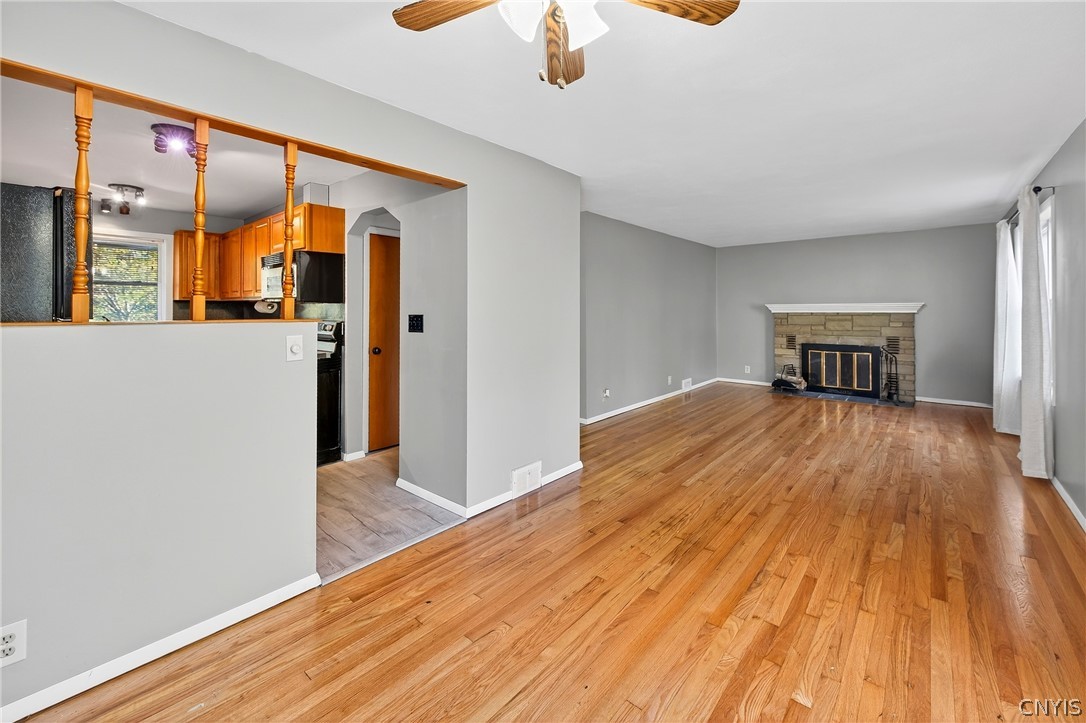 3637 Doyle Road Lysander, NY 13027 - Photo 3 of 29