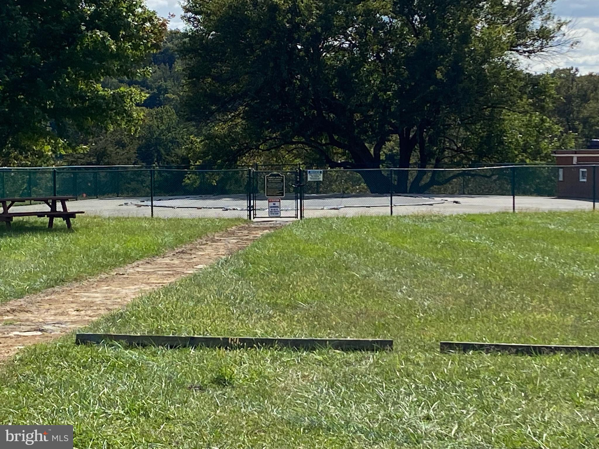 0 Cardinal Lane Boyce, VA 22620 - Photo 16 of 40 Community Pool