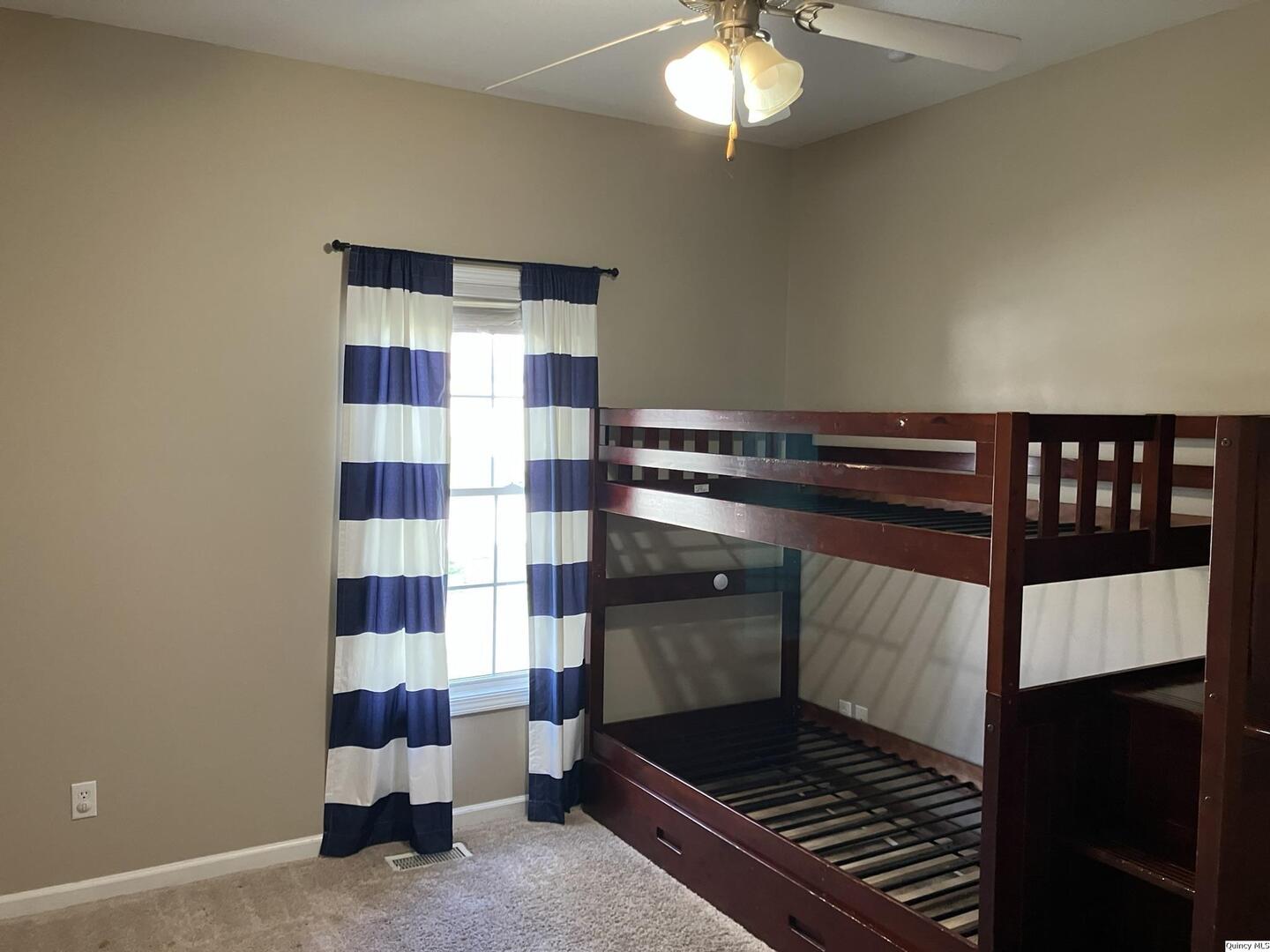805 Brookfield Road Quincy, IL 62305 - Photo 13 of 28 Gallery Image 13
