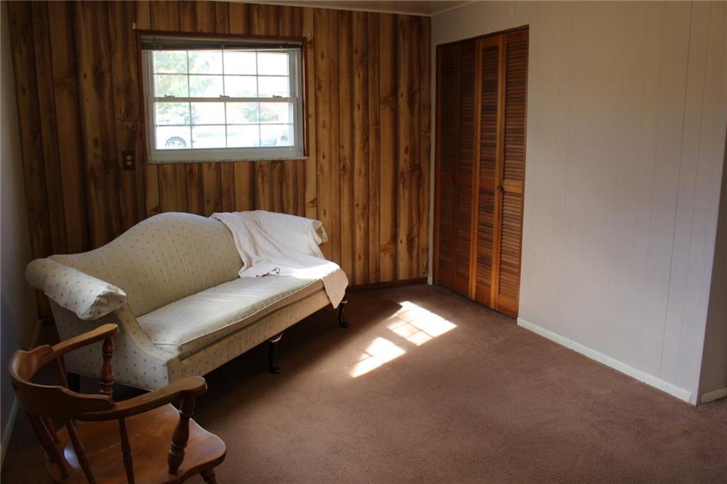 103 Bennett Road Carmel, IN 46032 - Photo 12 of 28 Gallery Image 12