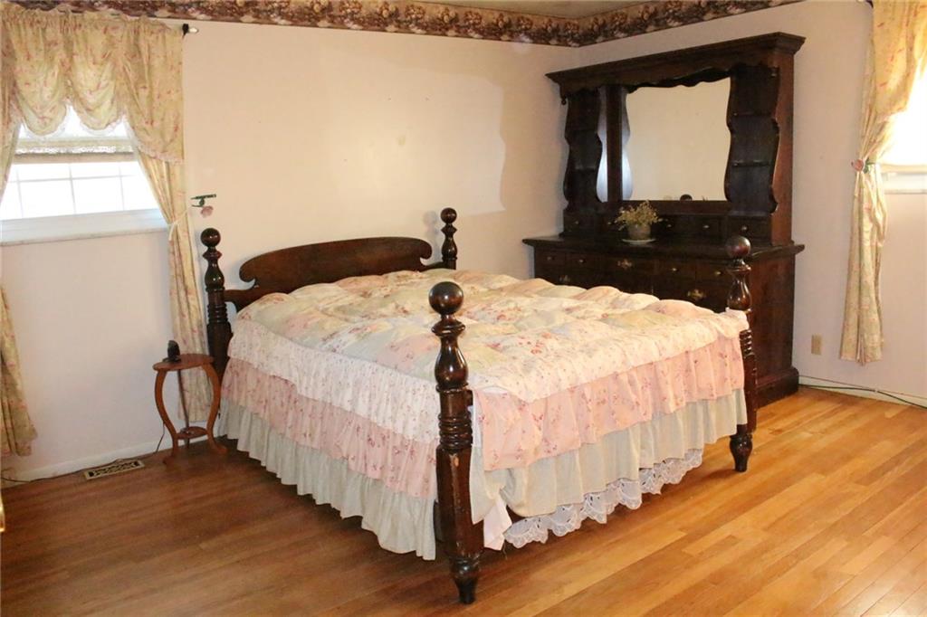103 Bennett Road Carmel, IN 46032 - Photo 15 of 28 Gallery Image 15