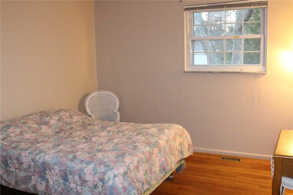 103 Bennett Road Carmel, IN 46032 - Photo 17 of 28 Gallery Image 17