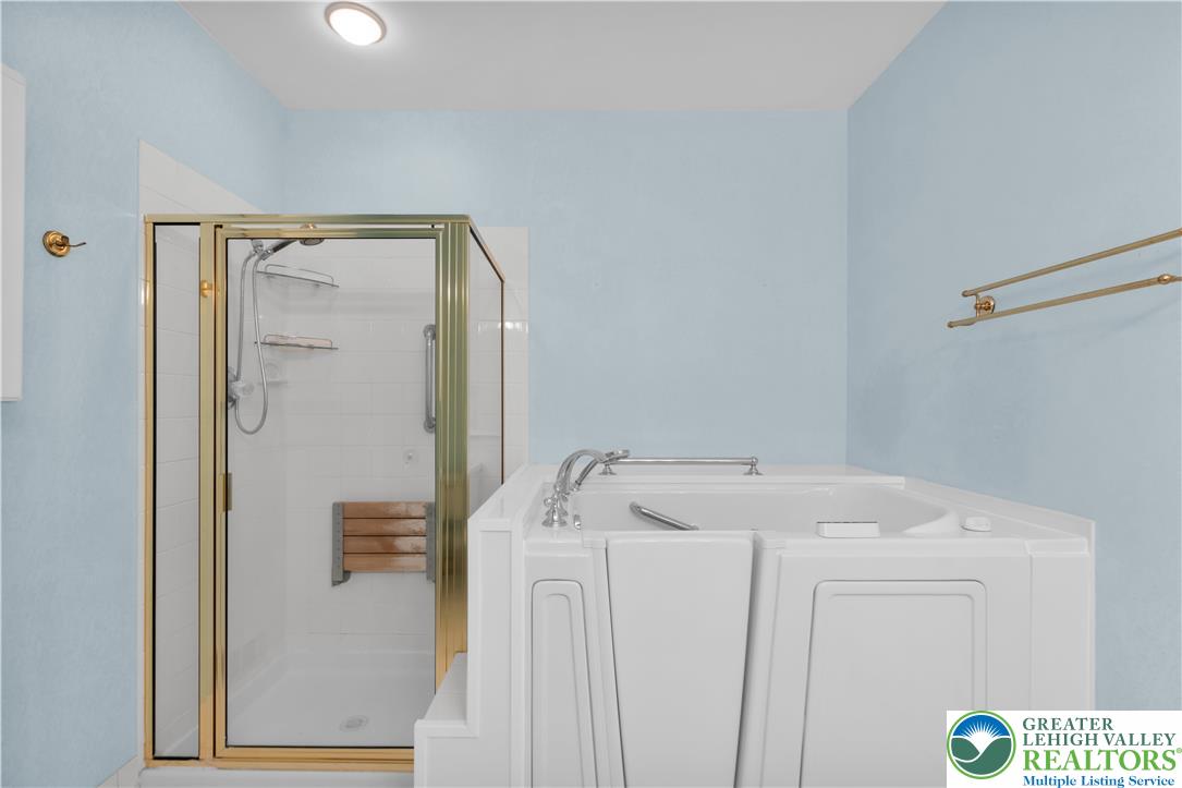801 Dorset Road Allentown, PA 18104 - Photo 22 of 61
