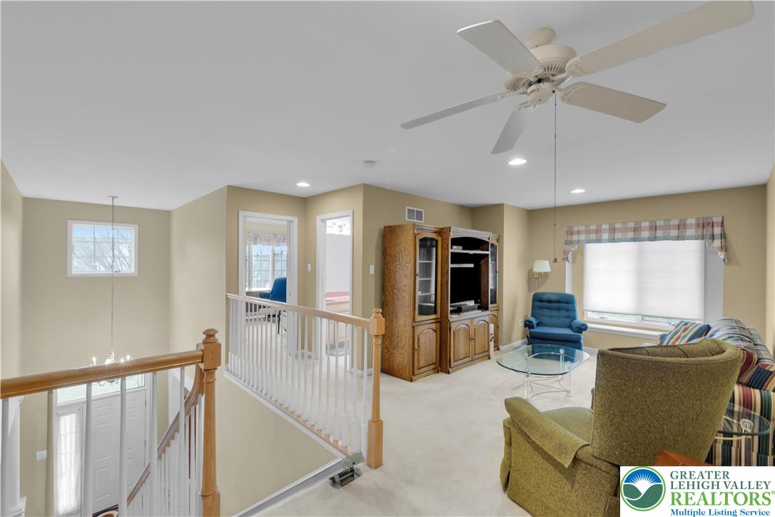 801 Dorset Road Allentown, PA 18104 - Photo 24 of 61