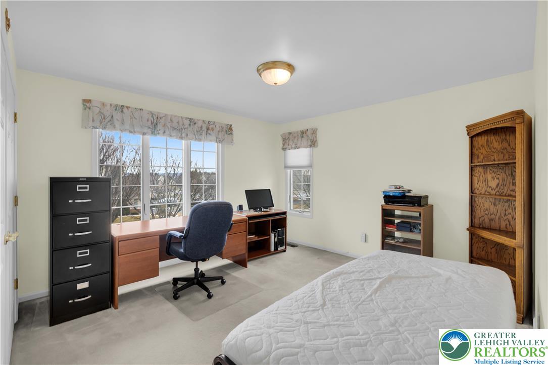 801 Dorset Road Allentown, PA 18104 - Photo 29 of 61