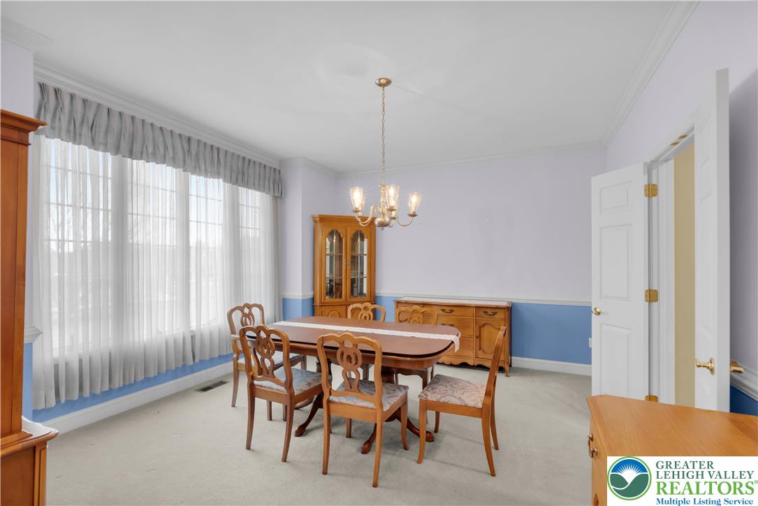 801 Dorset Road Allentown, PA 18104 - Photo 9 of 61