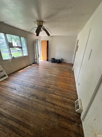 $58,900 | 4817 South Park Drive, Fort Wayne, IN 46806