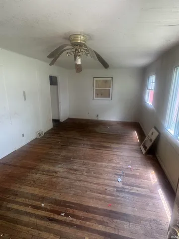 $58,900 | 4817 South Park Drive, Fort Wayne, IN 46806