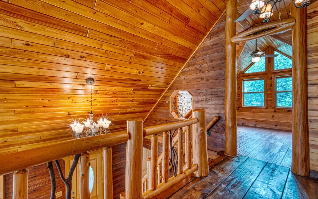 1666 Underwood Road Hiawassee, GA 30546 - Photo 24 of 42 a view of entryway with wooden floor