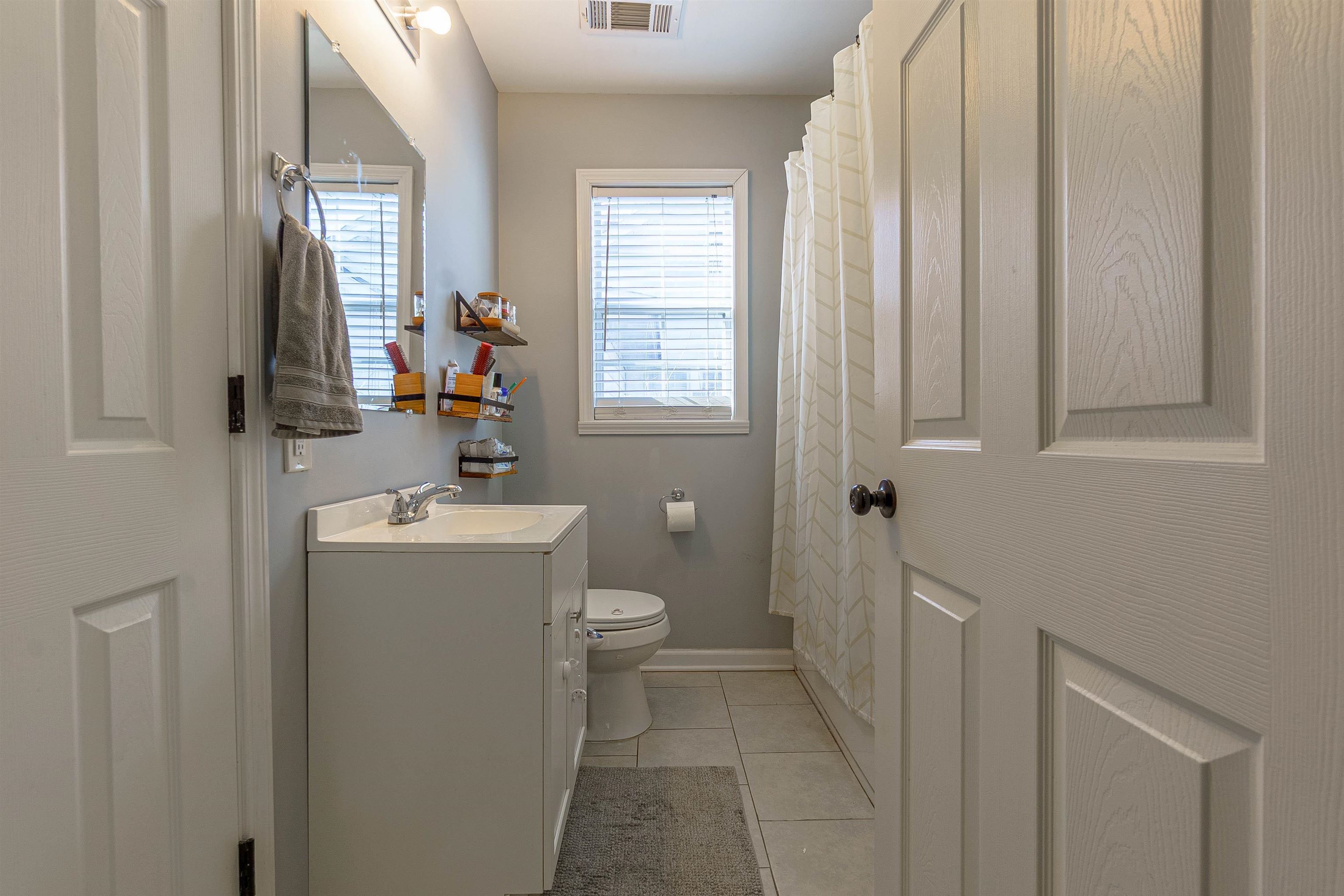 754 Eva Street Memphis, TN 38112 - Photo 18 of 25