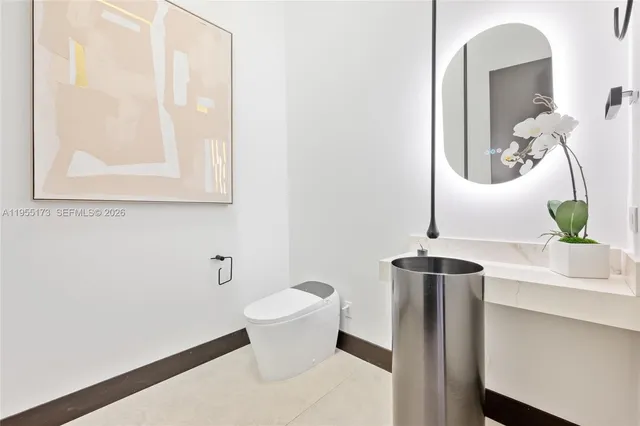 $5,500,000 | 11600 Southwest 77th Avenue, Pinecrest, FL 33156