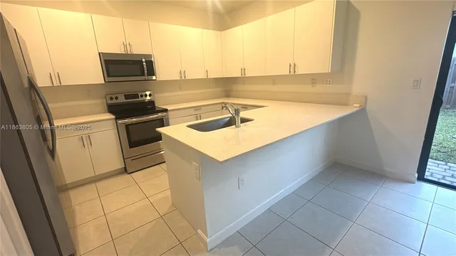 $2,390 | Princeton, Homestead, FL 33032