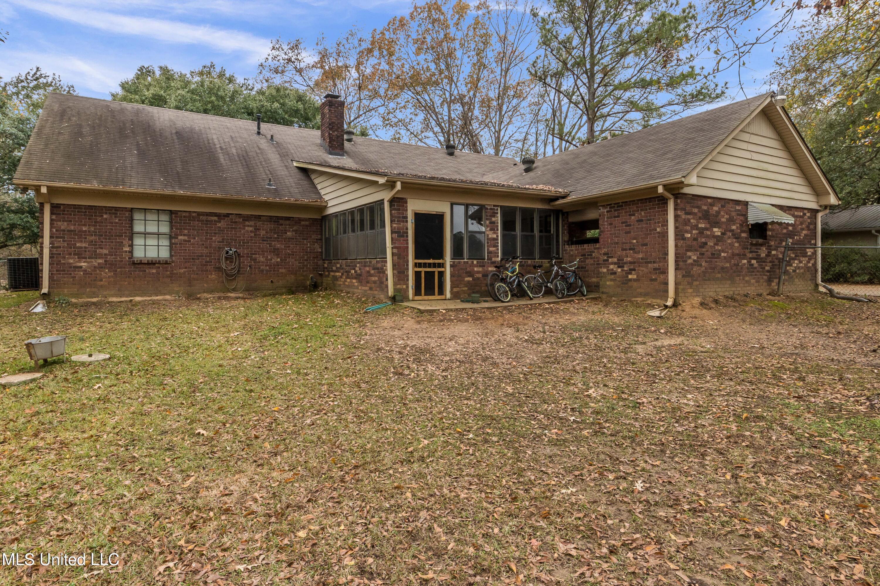1204 Mikelle Road Jackson, MS 39212 - Photo 23 of 32 1204 Mikelle-26