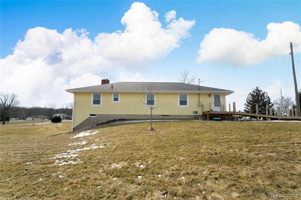 10141 Lehring Road Byron, MI 48418 - Photo 16 of 18