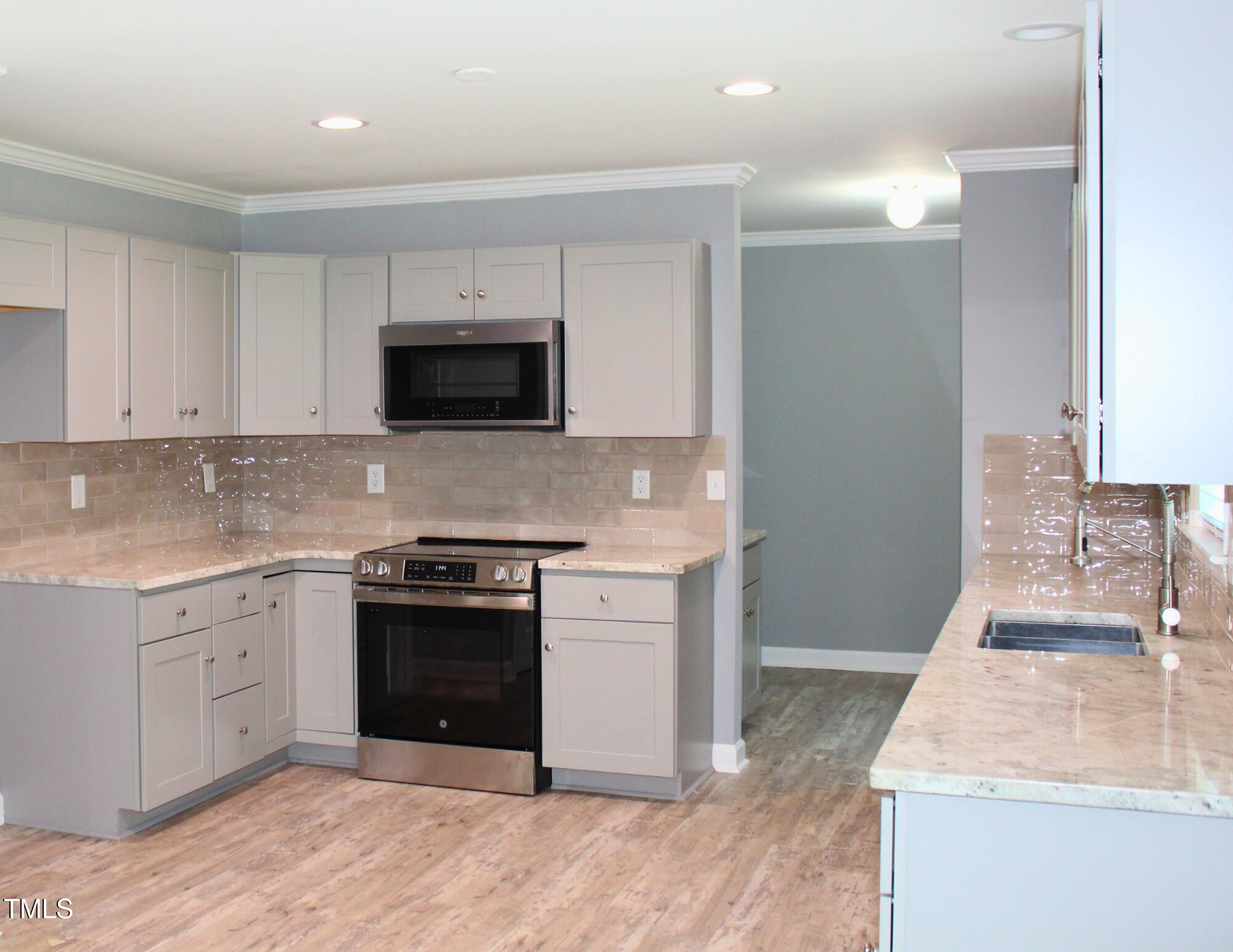 1010 Pool Rock Road Henderson, NC 27537 - Photo 8 of 15 8