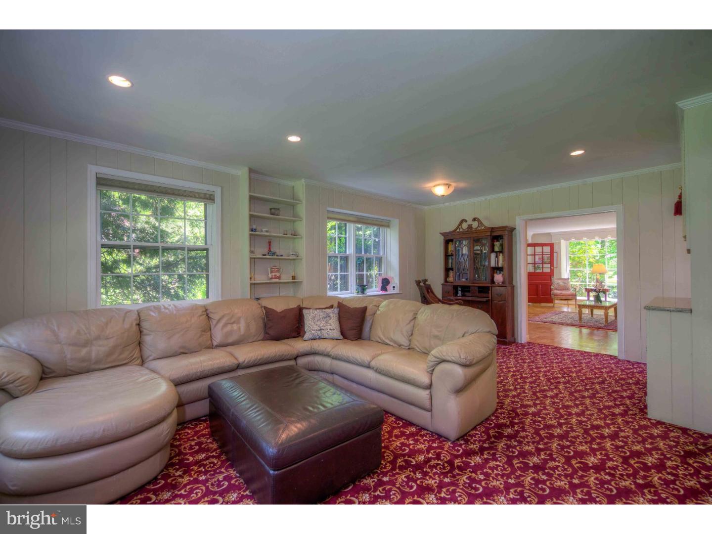 542 Hamilton Road Merion Station, PA 19066 - Photo 5 of 17