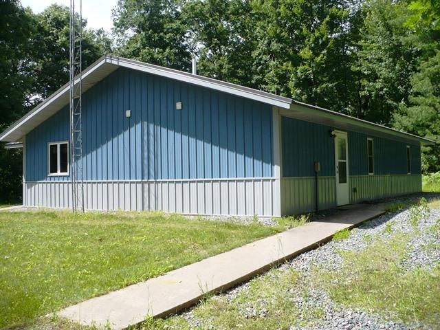 W7512 Poertner Road Neillsville, WI 54456 - Photo 5 of 37