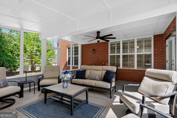 $499,500 | 124 Riverbluff Drive, LaGrange, GA 30240