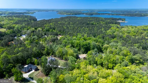 $499,500 | 124 Riverbluff Drive, LaGrange, GA 30240