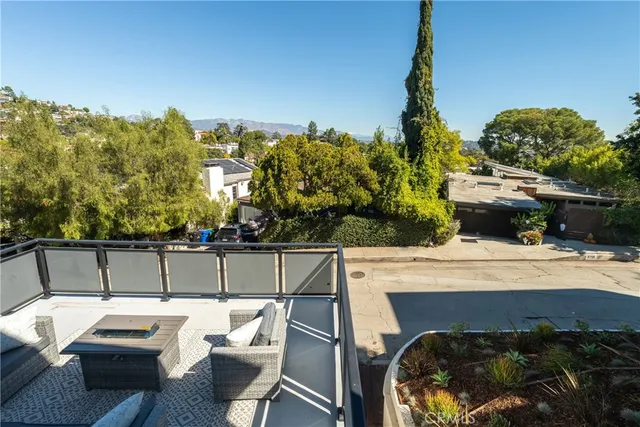 $1,799,000 | 2255 Talmadge Street, Los Angeles, CA 90027