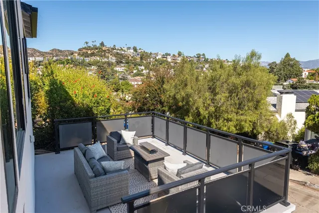 $1,799,000 | 2255 Talmadge Street, Los Angeles, CA 90027