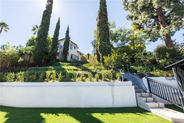 $1,799,000 | 2255 Talmadge Street, Los Angeles, CA 90027
