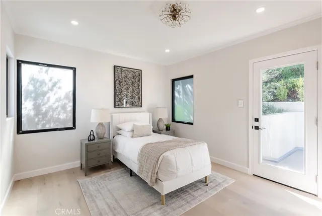 $1,799,000 | 2255 Talmadge Street, Los Angeles, CA 90027