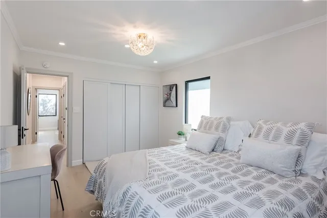 $1,799,000 | 2255 Talmadge Street, Los Angeles, CA 90027