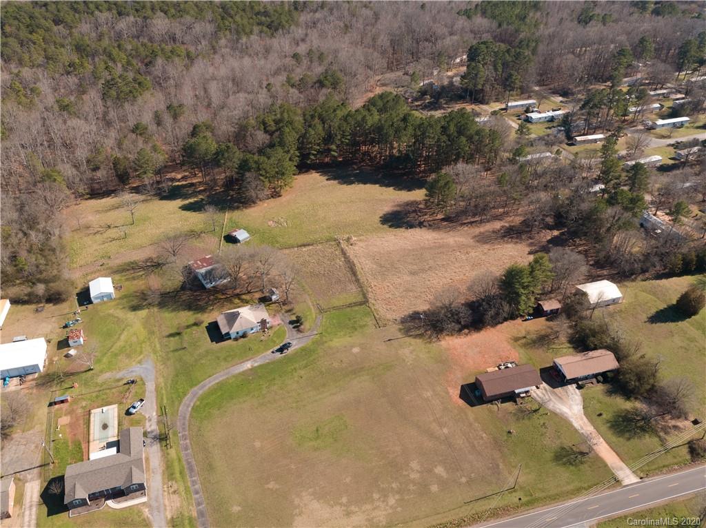 2954 Forbes Road Gastonia, NC 28056 - Photo 4 of 12 Gallery Image 4