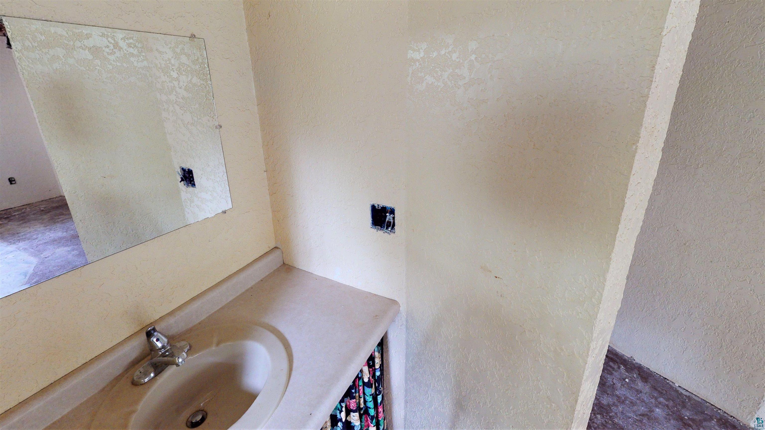 989 Devil Track Road Grand Marais, MN 55604 - Photo 25 of 35 Gallery Image 25
