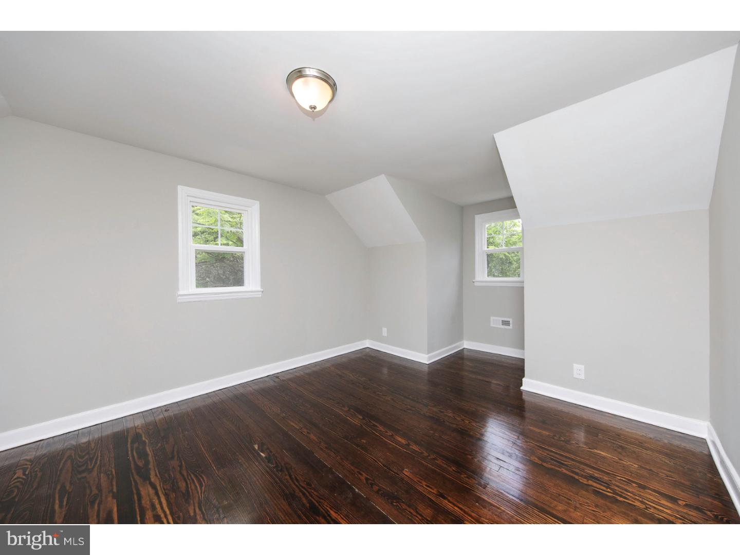 121 Swedesboro Road Gibbstown, NJ 08027 - Photo 13 of 17 Bedroom