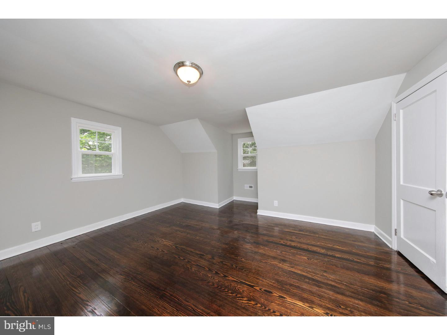 121 Swedesboro Road Gibbstown, NJ 08027 - Photo 15 of 17 Bedroom