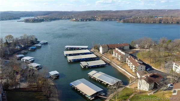 $217,000 | 52 Wrenwood Circle, Unit 3A, Lake Ozark, MO 65049