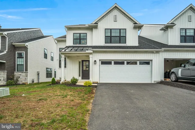 $465,990 | 109 Village Drive, Millersville, PA 17551