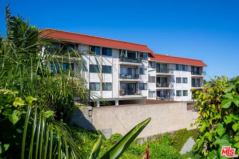 $450,000 | 2030 South Cabrillo Avenue, Unit 419, San Pedro, CA 90731