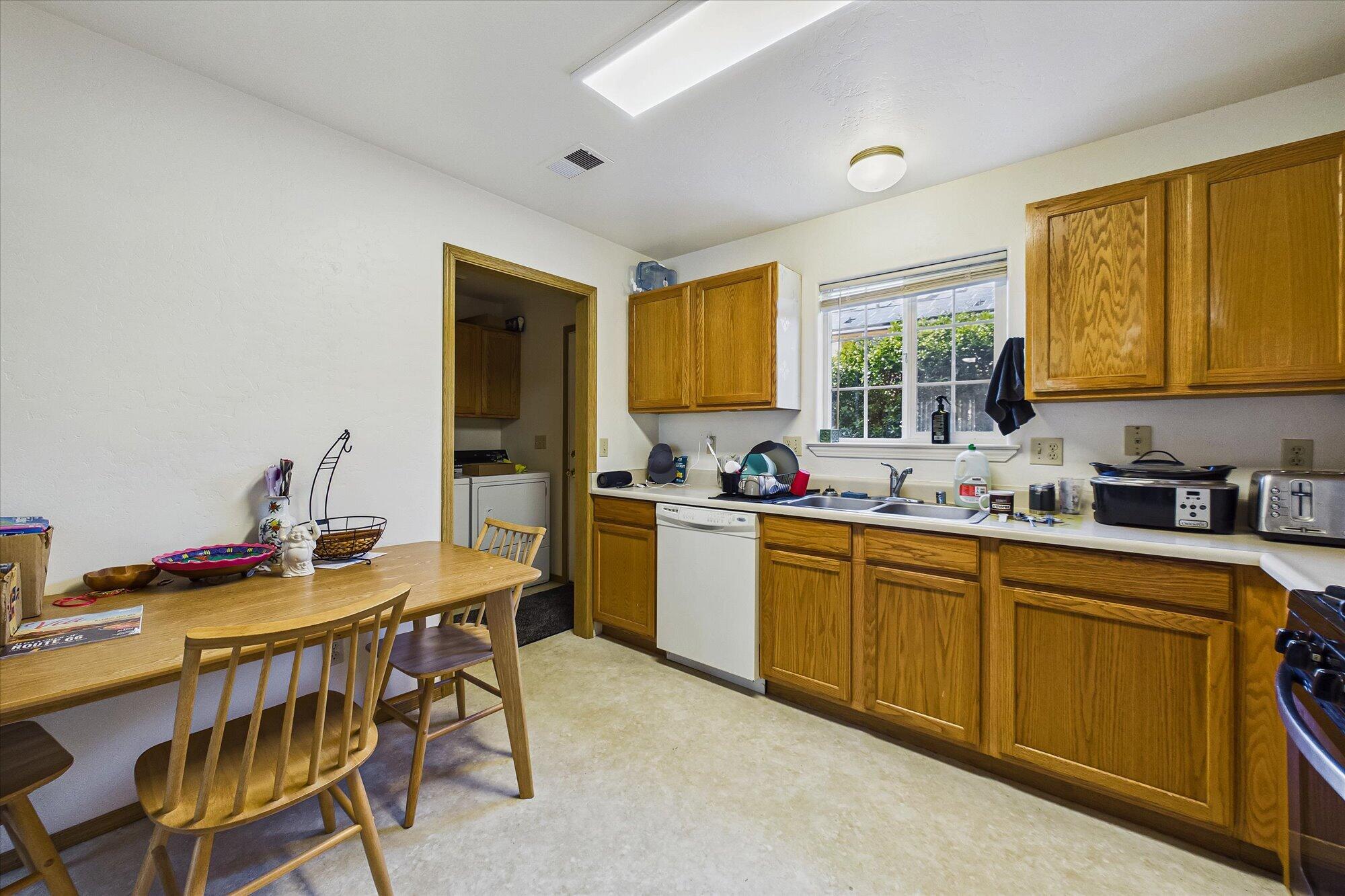 825 12th Street Arcata, CA 95521 - Photo 35 of 62