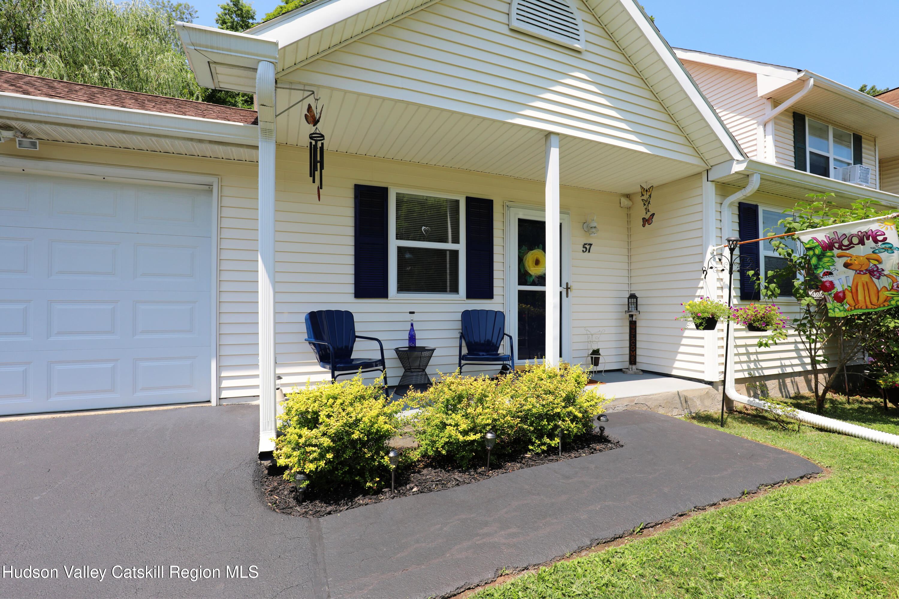 57 Red Maple Road Saugerties, NY 12477 - Photo 3 of 17 FrontPorch
