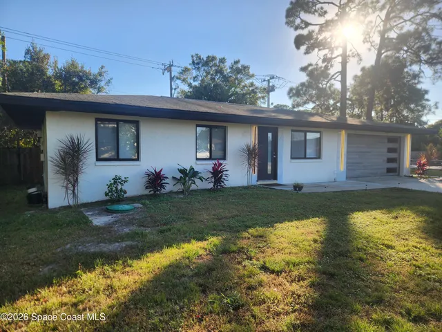 $2,380 | 462 Breakwater Street Southeast, Palm Bay, FL 32909