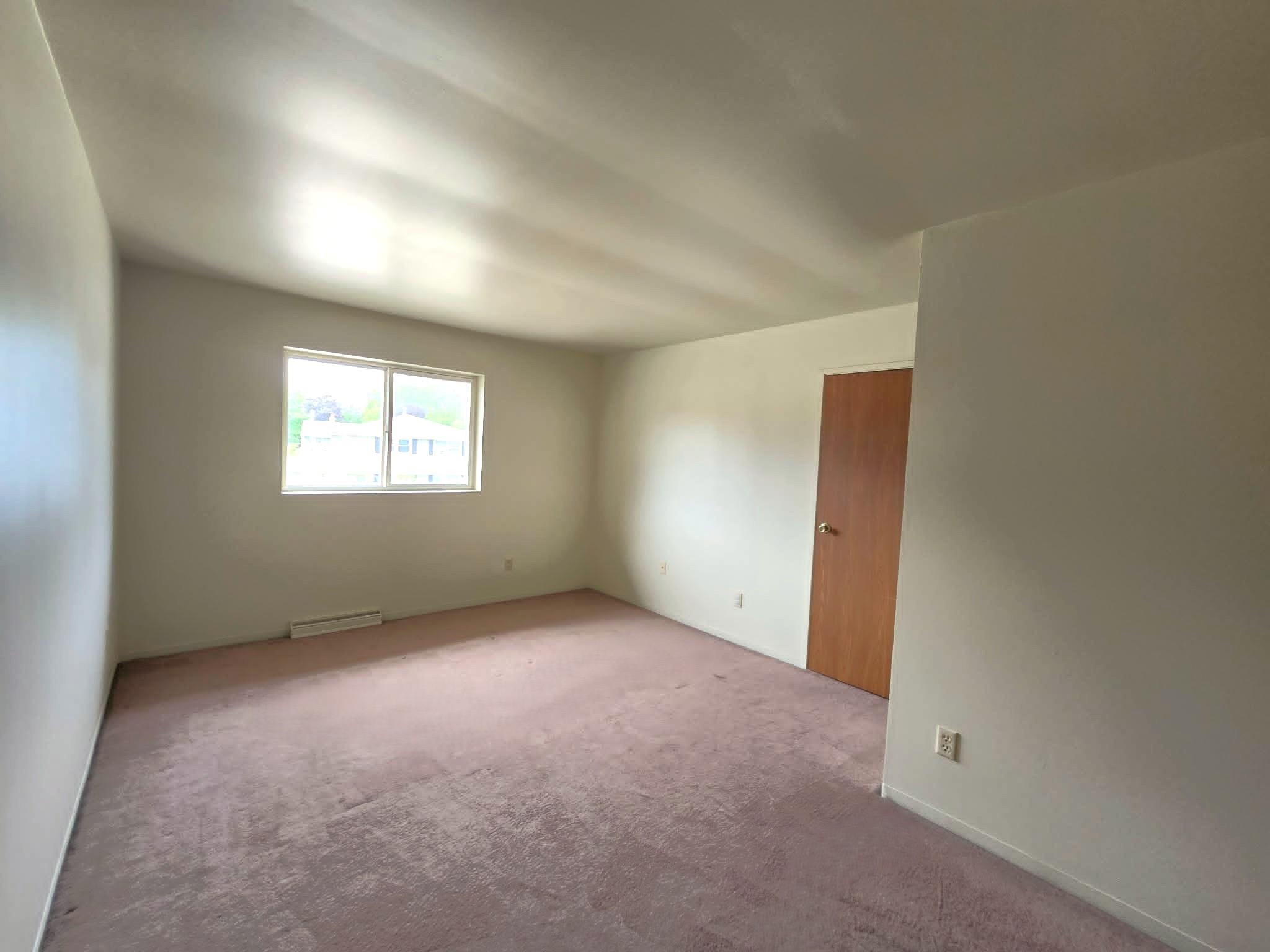 722 North Hawthorne Drive Appleton, WI 54915 - Photo 9 of 20