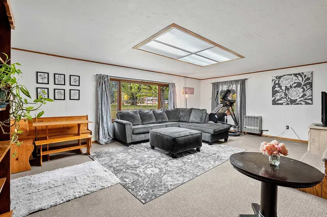 $239,900 | 702 Mira Avenue, Crivitz, WI 54114