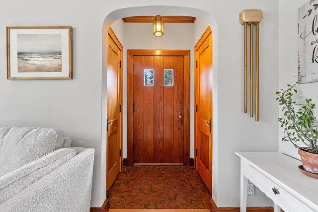 $239,900 | 702 Mira Avenue, Crivitz, WI 54114