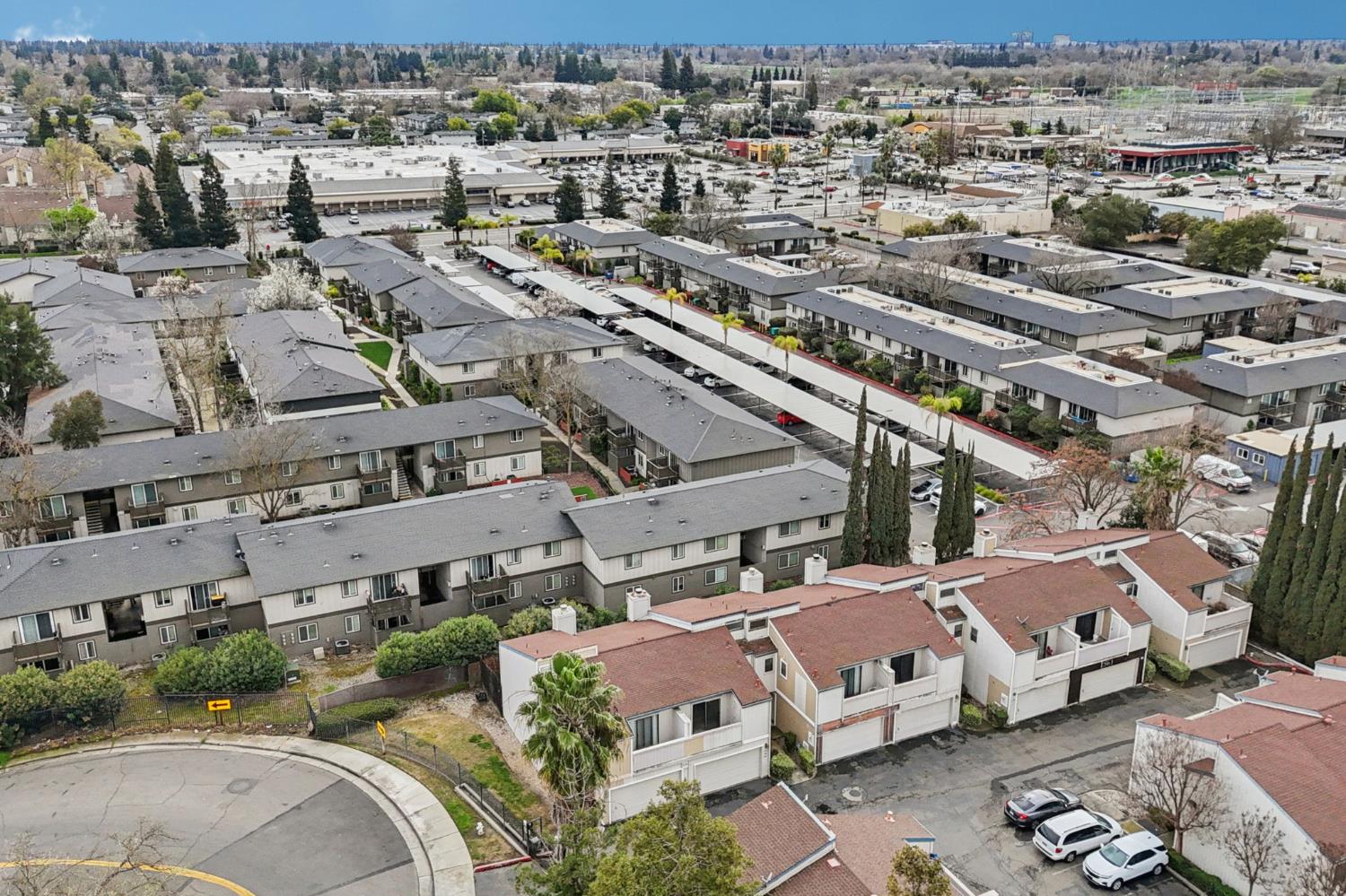 1353 Hood Road Sacramento, CA 95825 - Photo 32 of 40