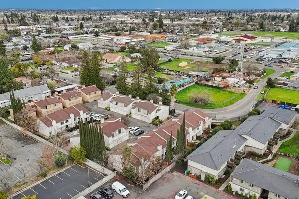 $298,000 | 1353 Hood Road, Sacramento, CA 95825