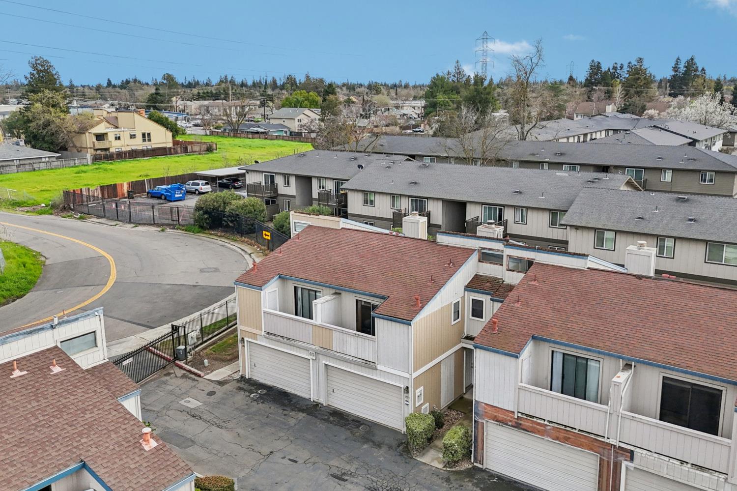 1353 Hood Road Sacramento, CA 95825 - Photo 37 of 40