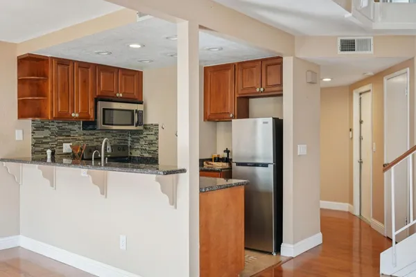 $298,000 | 1353 Hood Road, Sacramento, CA 95825