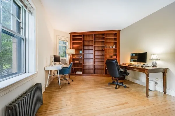 $4,200 | 993 Memorial Drive, Unit 102, Cambridge, MA 02138