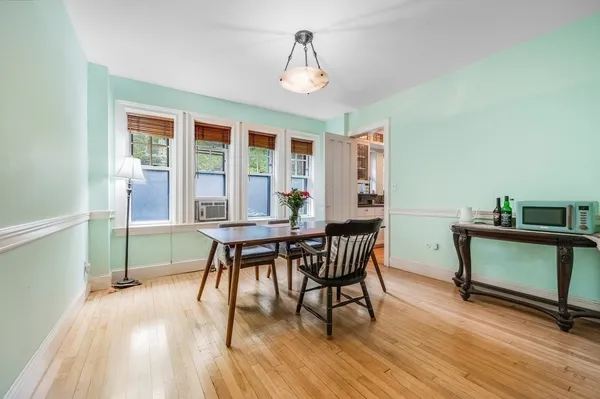 $4,200 | 993 Memorial Drive, Unit 102, Cambridge, MA 02138