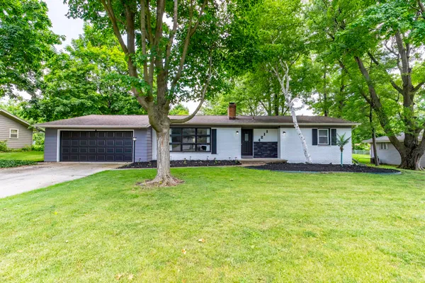 $254,900 | 4211 Dalewood Drive, Fort Wayne, IN 46815